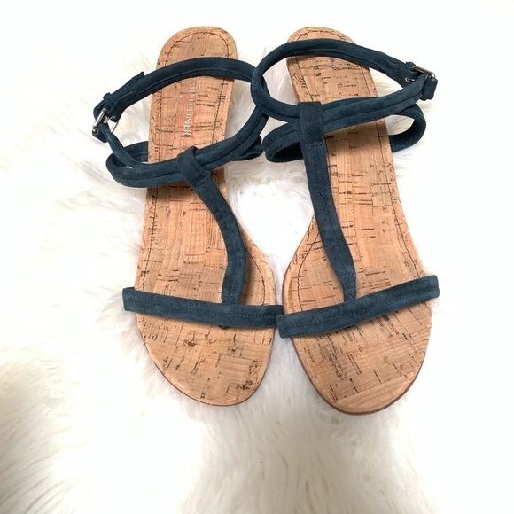 Donald J Pliner Vista Open Toe Suede Thong Sandal - Picture 6 of 6